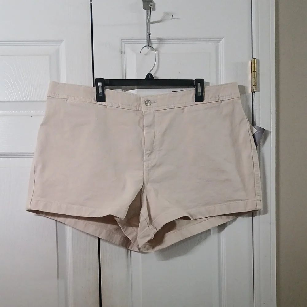 Avaβ& Viv High Rise Midi Smart Shorts comfort waist fitted hip & thigh Sz 20 NWT